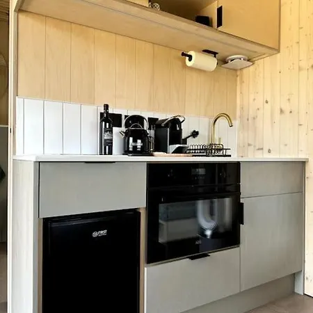 'argile' Vineyard Cabin At Chateau Puynard